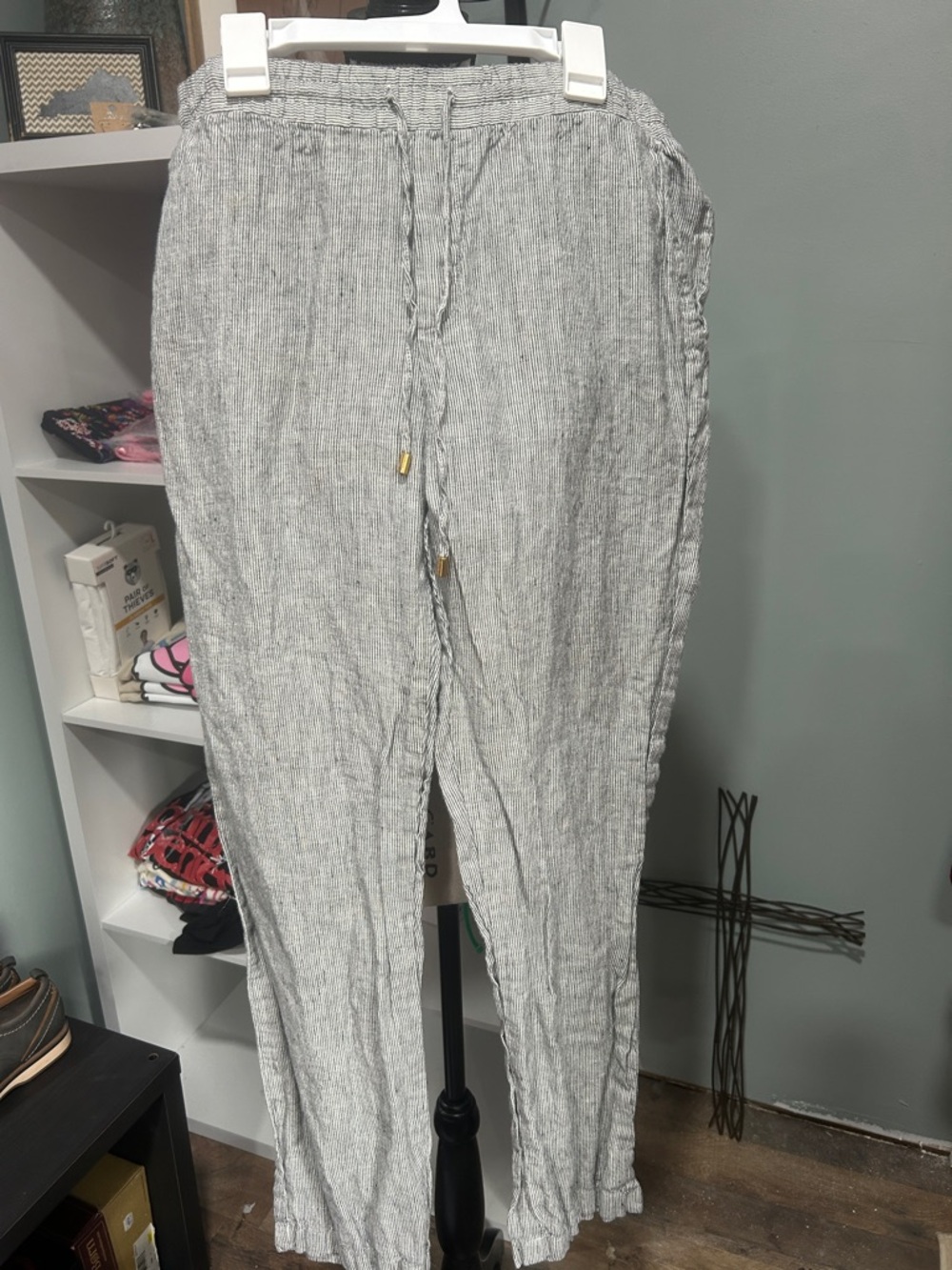 Ellen Tracy Light Gray Linen-Blend Drawstring Pants